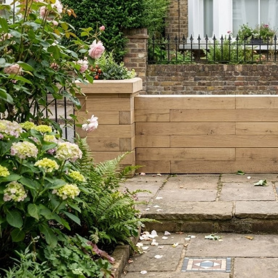 Pillared Wall / Length x Height - 5550 x 650mm