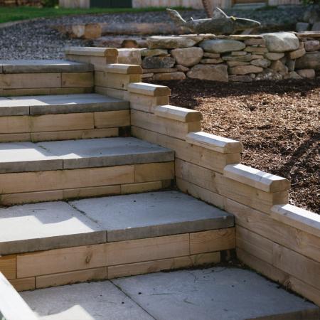 Jak snadno vytvořit zahradní schody bez použití elektrického nářadí!