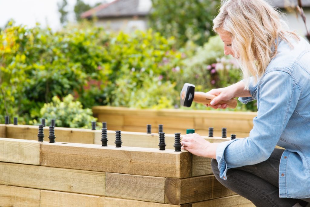 Stavba záhonu - tip na urychlení práce